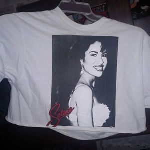 Selena crop top